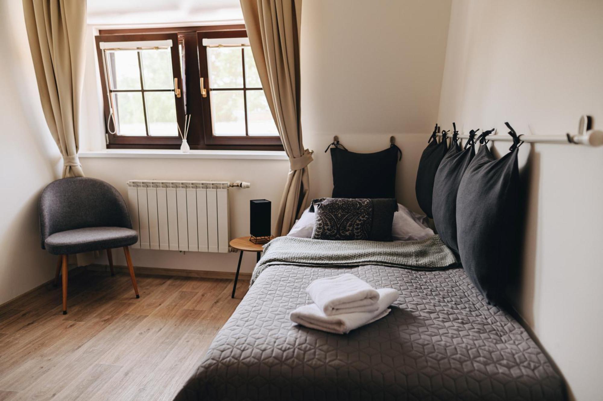 Hotel Nemojansky Mlyn Nemojany ภายนอก รูปภาพ