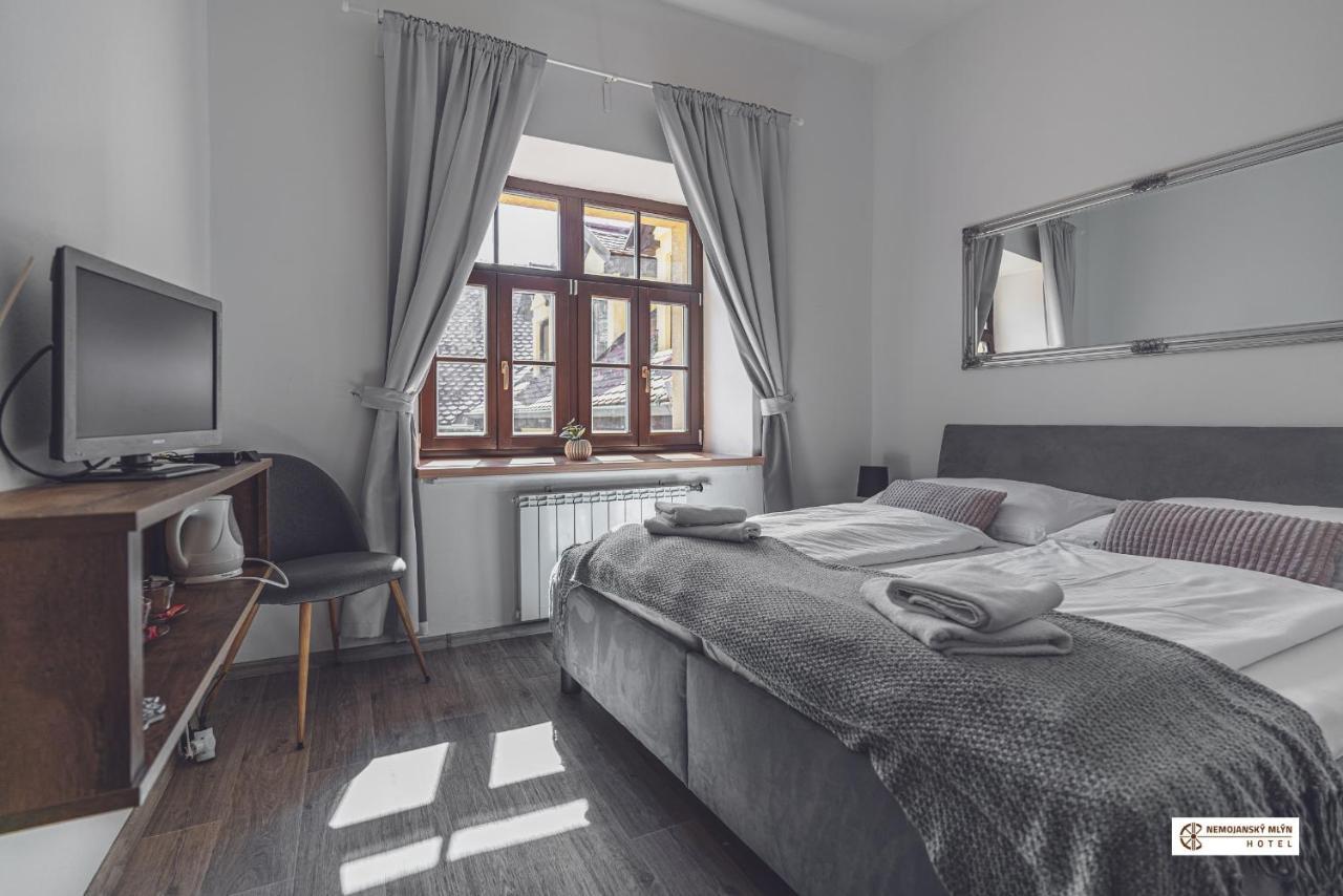 Hotel Nemojansky Mlyn Nemojany ภายนอก รูปภาพ