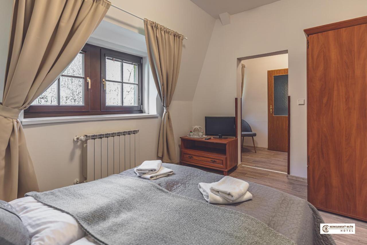 Hotel Nemojansky Mlyn Nemojany ภายนอก รูปภาพ